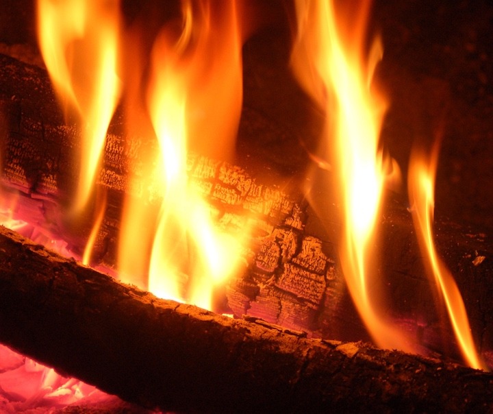 campfire closeup