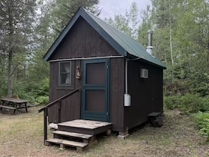 Pin Cherry Cabin exterior